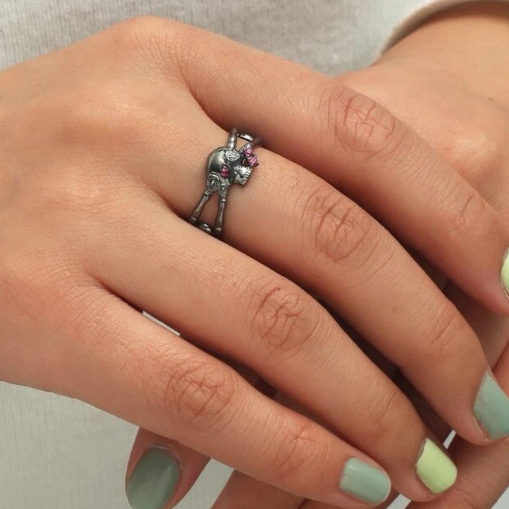 Skull ring - Picture 3 of 3